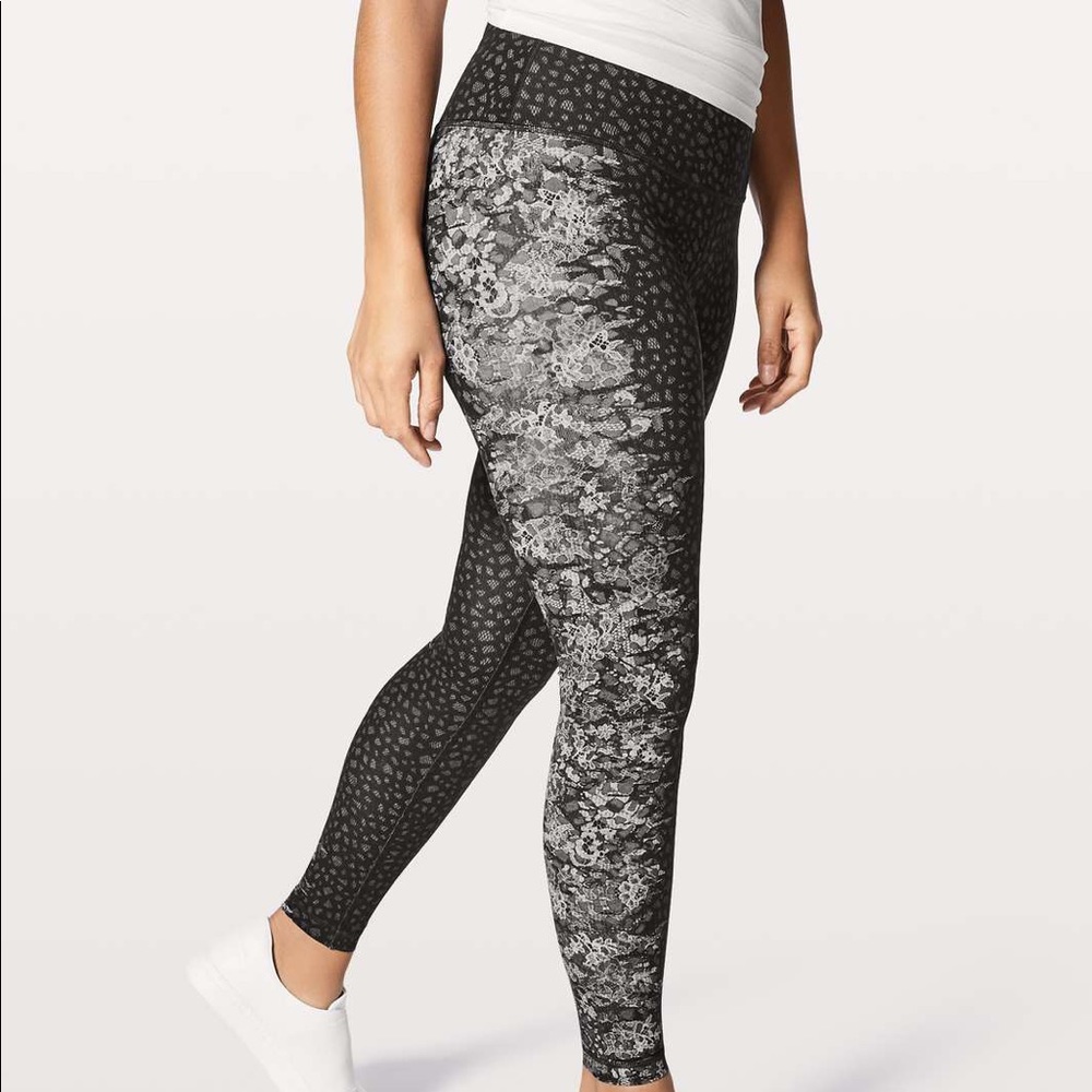 Nulux Hi-Rise Wunder Under tights Lululemon sz 8